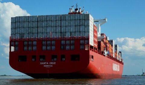 پاناما کشتی‌هایی را که فرستنده خود را دستکاری کنند، تحریم می‌کند