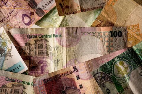 ریال قطر تنها ارز بدون اُفت در خلیج فارس