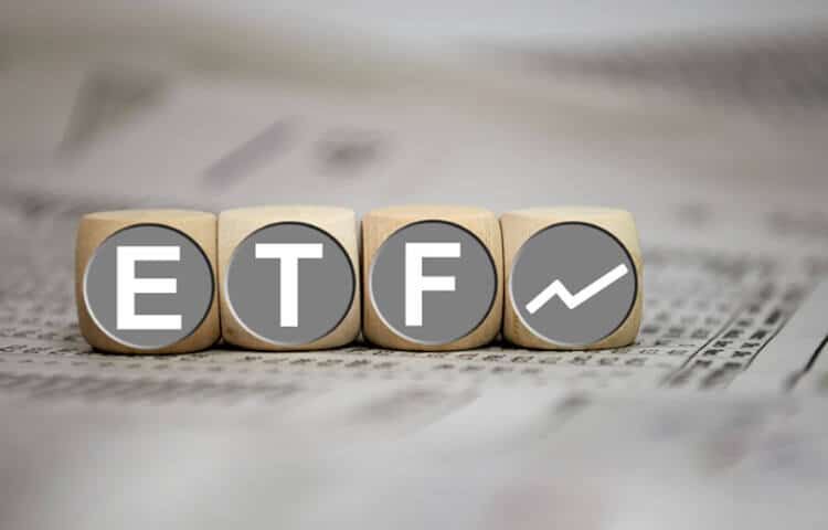 دستورالعمل بانک‌ها برای پذیره‌نویسی صندوق ETF پالایشی