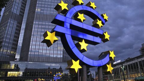 مازاد تجاری منطقه یورو افزایش یافت