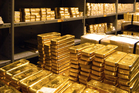 کاهش خریداری طلا توسط بانک‌های مرکزی در ماه جولای