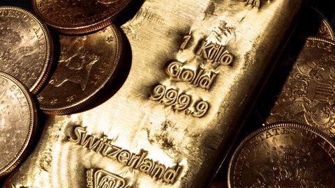 سومین افت ماهانه طلا در جهان