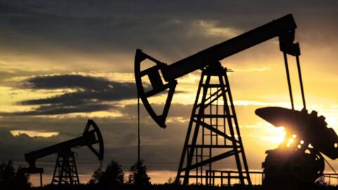 پیش‌بینی افزایش ۵ دلاری قیمت نفت برنت