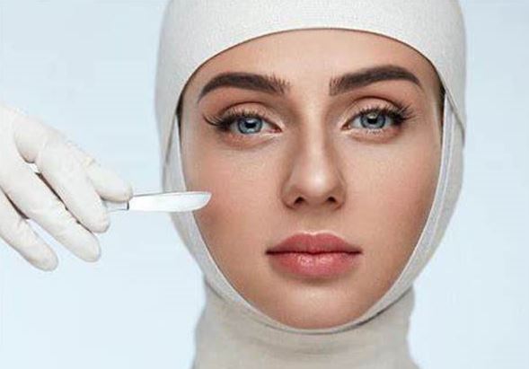 بهترین جراح زیبایی دهان و فک و صورت تهران برای ایمپلنت و روکش