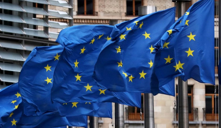 الاتحاد الأوروبي ينظر بطلبات أوكرانيا وجورجيا ولاتفيا للانضمام إليه