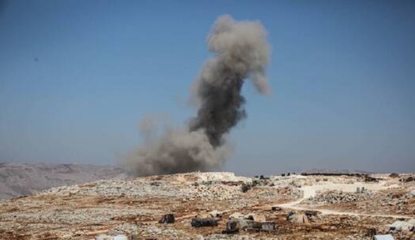 “حميميم”: إصابة جنديين سوريين بقصف في إدلب