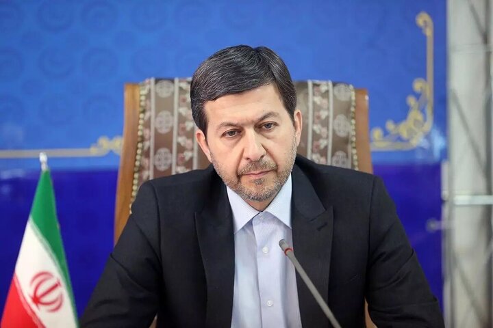 متاسفانه مدیران به درستی نقش و جایگاه بانوان را ندیده اند