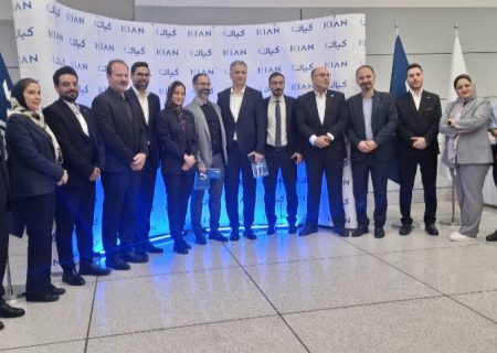 مجمع عمومی عادی سالیانه **شرکت گروه مالی کیان (سهامی عام) با حضور سهامداران، اعضای هیئت‌مدیره و نمایندگان قانونی برگزار شد