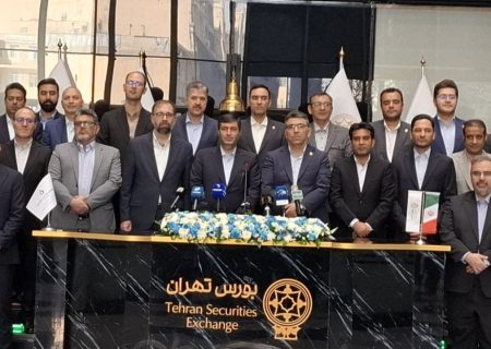 گزارش تصویری آیین عرضه اولیه سهام شرکت گروه پتروشیمی تابان فردا در بورس اوراق بهادار تهران